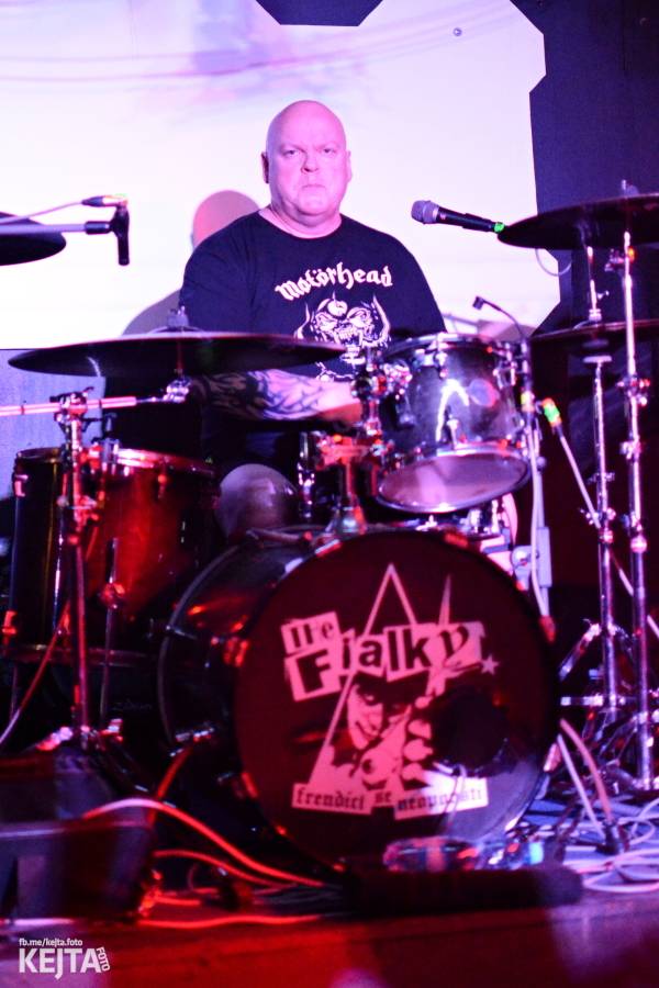 Punkové Vánoce: Party Kids and Heroes Punkrock X-mas ovládla Storm