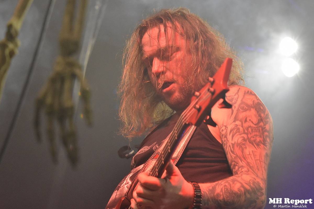 Black metal ovládl Plzeň, zahráli Törr, Root a Fata Morgana