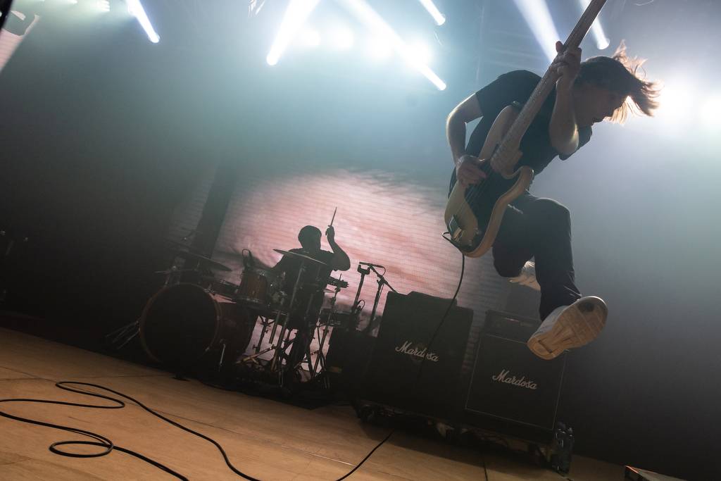 Tata Bojs pokračují v oslavách třicetin: Koncertem v galerii DOX představili svou výstavu