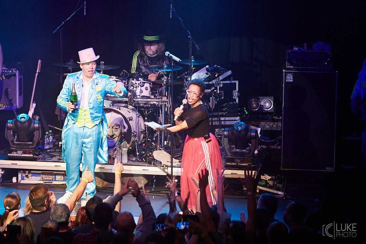 Monkey Business zakončili turné Maximum Power v Brně, diváci nosili Matěje Rupperta na rukou