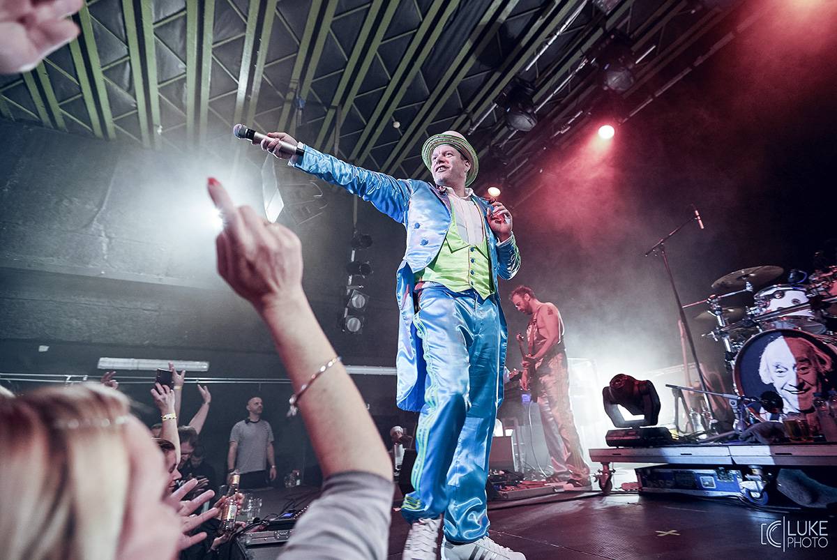 Monkey Business zakončili turné Maximum Power v Brně, diváci nosili Matěje Rupperta na rukou