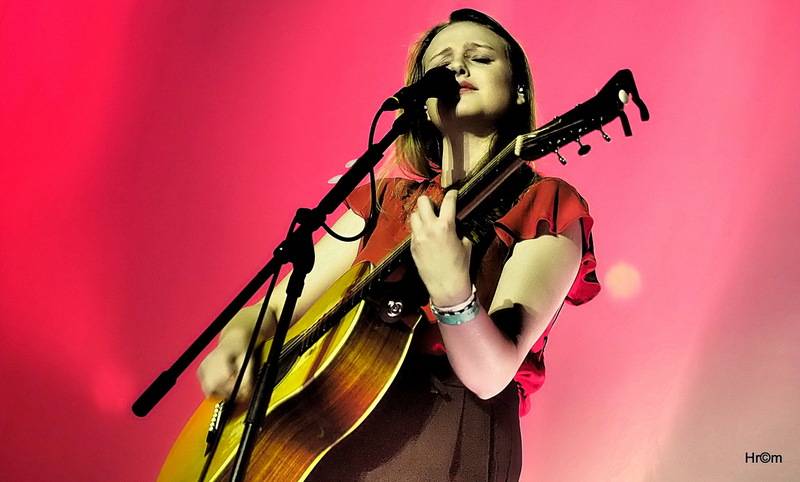 Jelen vyprodal Forum Karlín, s Míšou Tučnou zahrál i písně jejího otce Michala Tučného