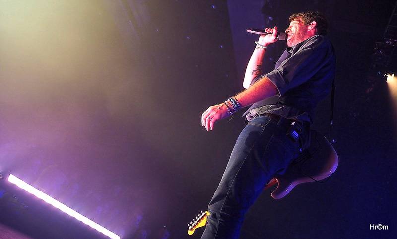 Jelen vyprodal Forum Karlín, s Míšou Tučnou zahrál i písně jejího otce Michala Tučného