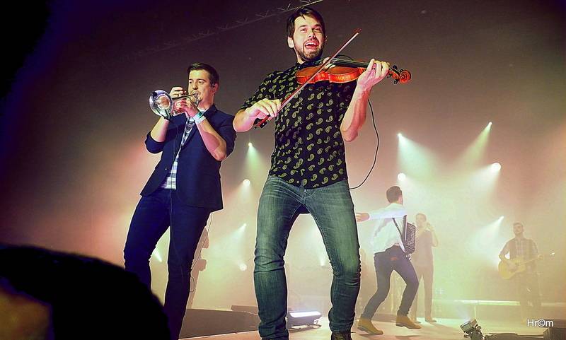 Jelen vyprodal Forum Karlín, s Míšou Tučnou zahrál i písně jejího otce Michala Tučného