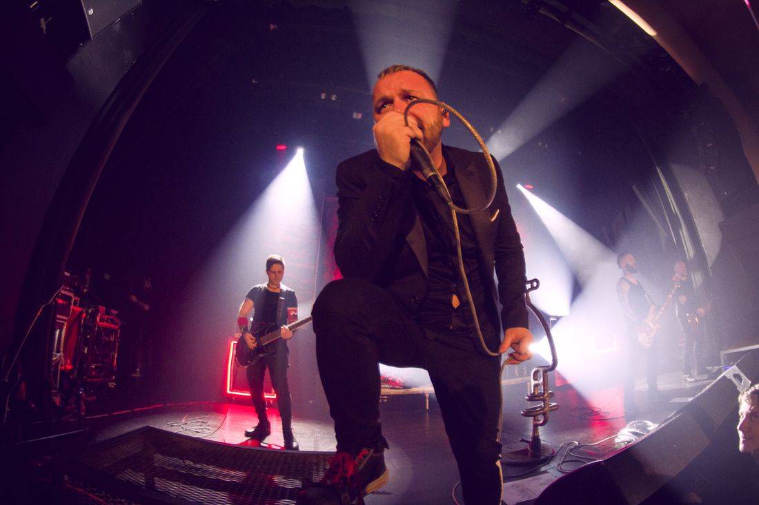 Cocotte Minute v Akropoli: EP Veď mě pokřtila fanynka