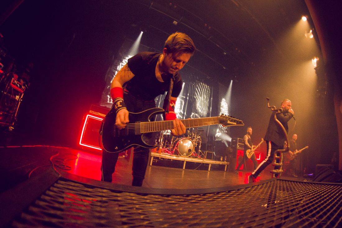 Cocotte Minute v Akropoli: EP Veď mě pokřtila fanynka