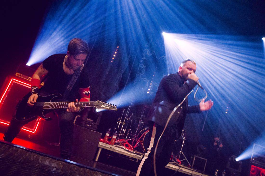 Cocotte Minute v Akropoli: EP Veď mě pokřtila fanynka