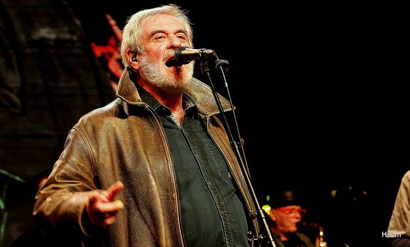 Michal Prokop slavil Vánoce ve Foru Karlín. Jeho hosty byli Matěj Ruppert i Vlasta Redl