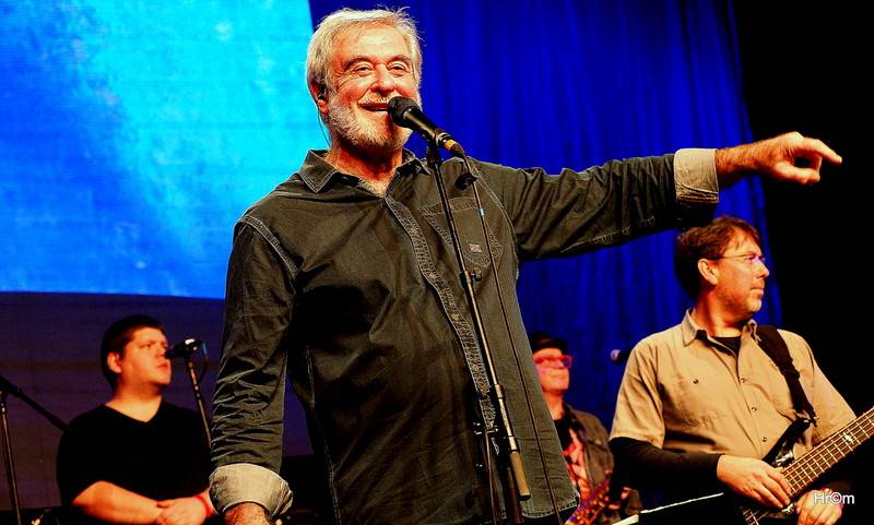 Michal Prokop slavil Vánoce ve Foru Karlín. Jeho hosty byli Matěj Ruppert i Vlasta Redl