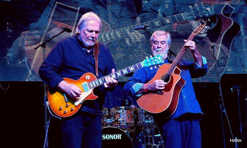 Michal Prokop slavil Vánoce ve Foru Karlín. Jeho hosty byli Matěj Ruppert i Vlasta Redl