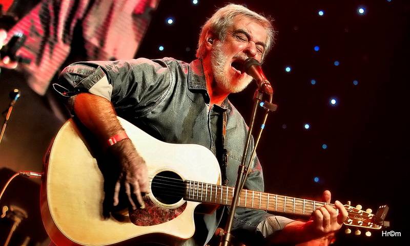 Michal Prokop slavil Vánoce ve Foru Karlín. Jeho hosty byli Matěj Ruppert i Vlasta Redl