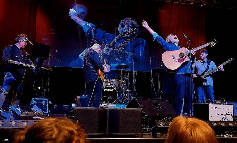 Michal Prokop slavil Vánoce ve Foru Karlín. Jeho hosty byli Matěj Ruppert i Vlasta Redl