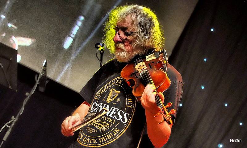 Michal Prokop slavil Vánoce ve Foru Karlín. Jeho hosty byli Matěj Ruppert i Vlasta Redl