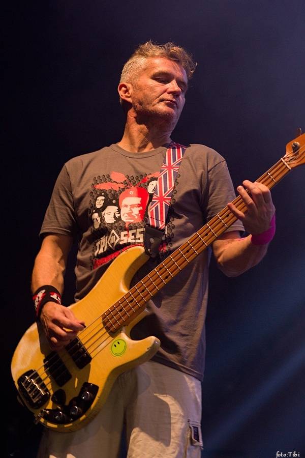 Tři sestry křtili Svobodu ředkvičkám, v Malé sportovní hale obdrželi Zlatou desku