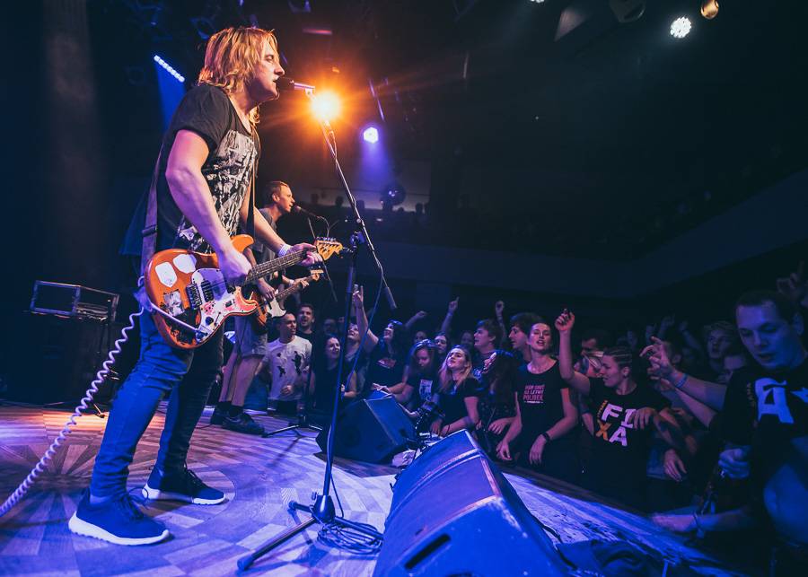 Vypsaná Fixa rozjela v Lucerna Music Baru svůj tradiční vánoční večírek