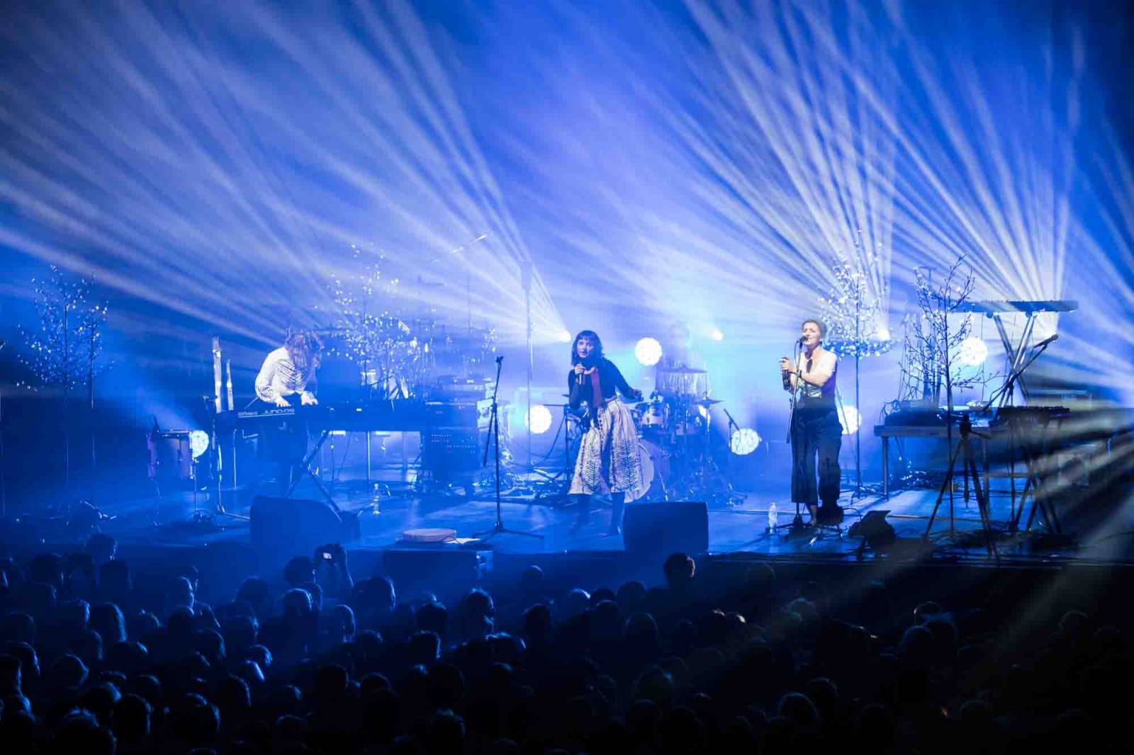 Okouzlující Aurora si získala diváky ve vyprodaném Foru Karlín