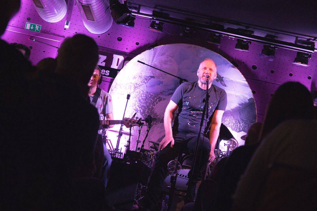 David Koller odstartoval akustickou sérii koncertů v JazzDocku