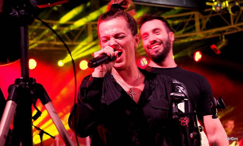 Rocksymphony v Brně spojila rockové evergreeny s orchestrem. Zpívali Noid a Marta Jandová