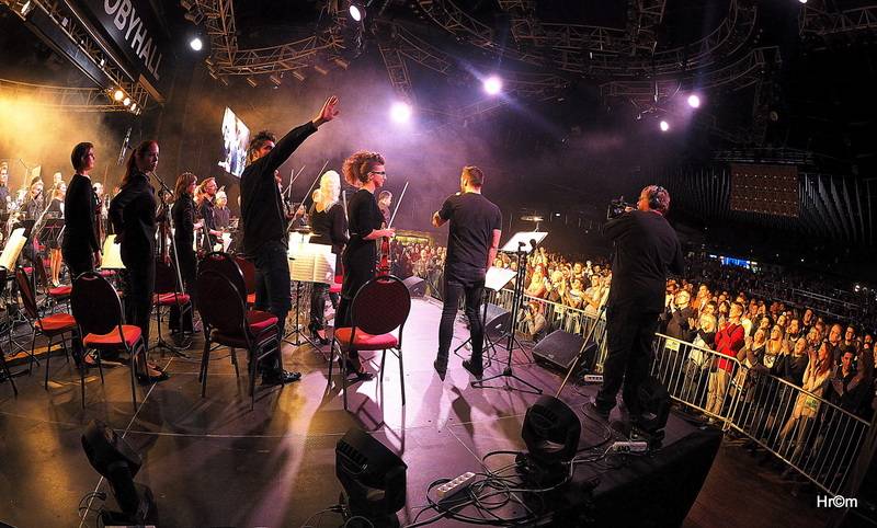 Rocksymphony v Brně spojila rockové evergreeny s orchestrem. Zpívali Noid a Marta Jandová