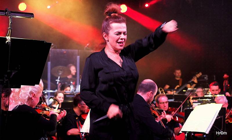 Rocksymphony v Brně spojila rockové evergreeny s orchestrem. Zpívali Noid a Marta Jandová