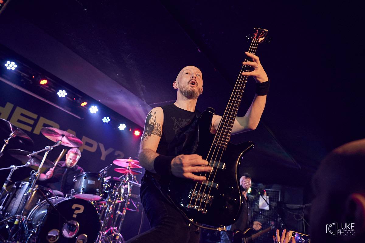 Therapy? po třech letech v Praze: V Rock Café představili novou desku Cleave