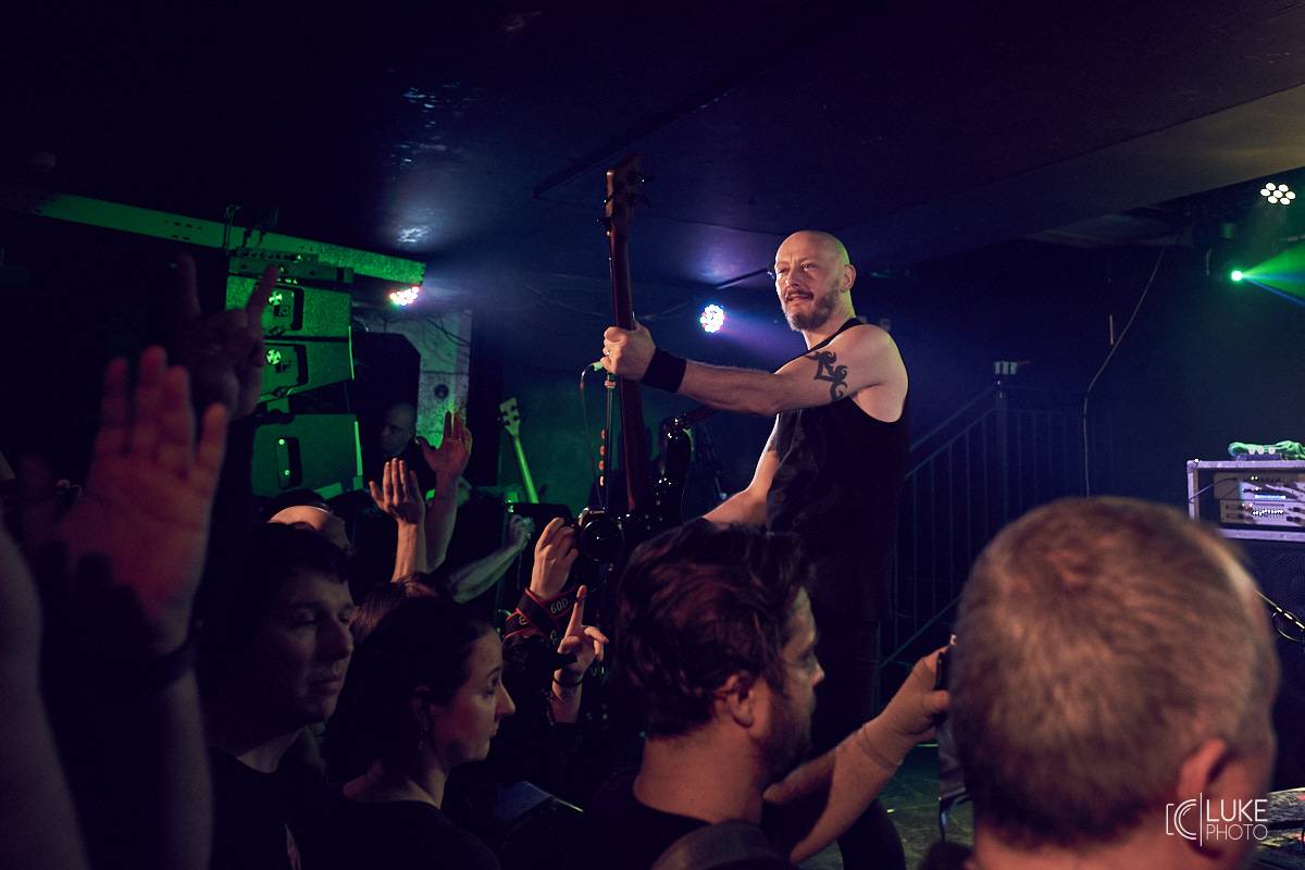 Therapy? po třech letech v Praze: V Rock Café představili novou desku Cleave