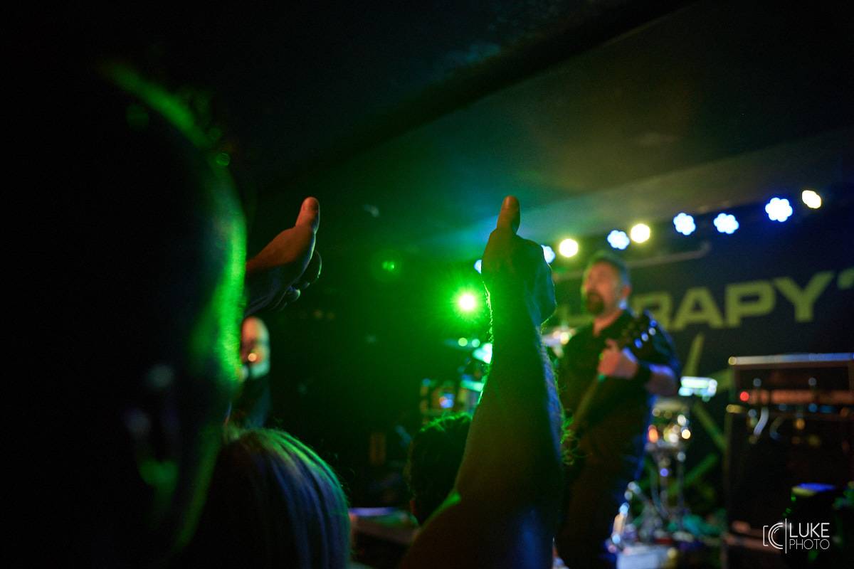 Therapy? po třech letech v Praze: V Rock Café představili novou desku Cleave