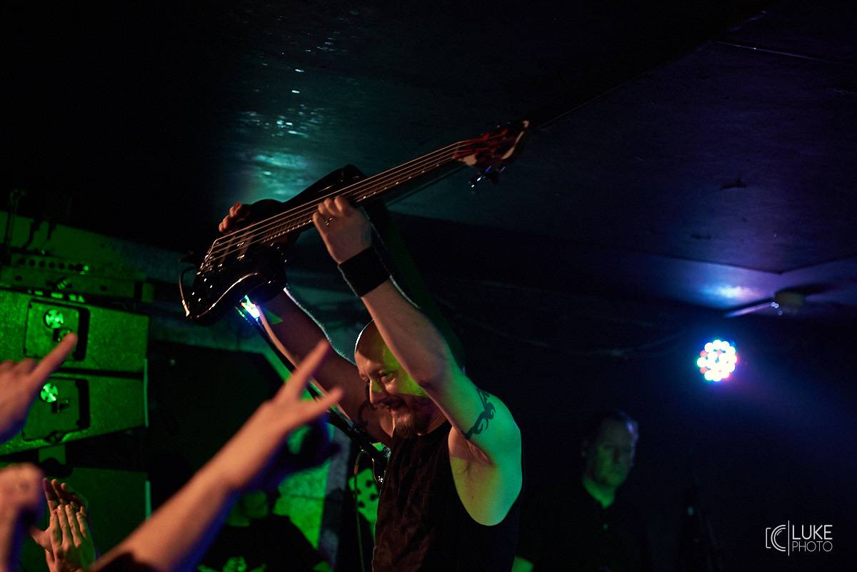 Therapy? po třech letech v Praze: V Rock Café představili novou desku Cleave