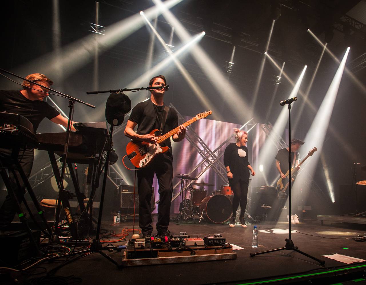 Tata Bojs v Plzni oslnili světelnou show i hity nasbíranými za třicet let kariéry