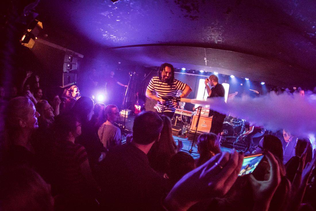 Mandrage V klubu: Beznadějně vyprodané Rock Café a silná atmosféra