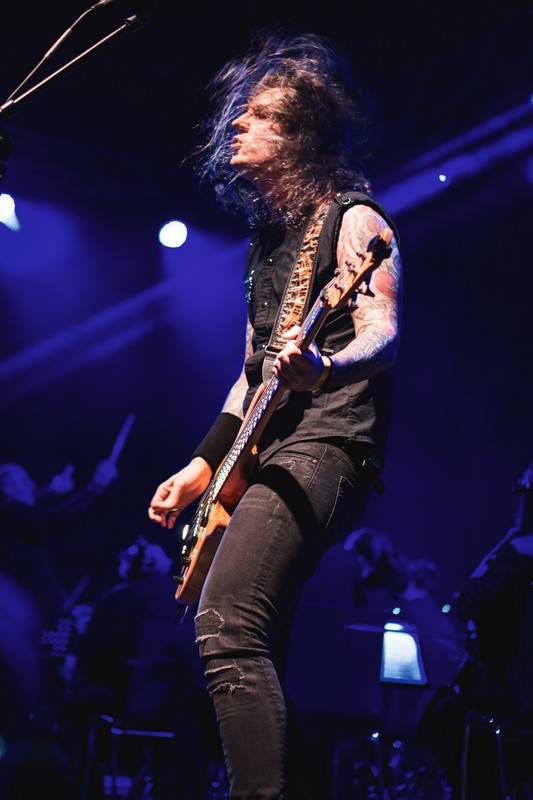 Metallica Tribute Show ve Foru Karlín spojila metal se symfonickým orchestrem