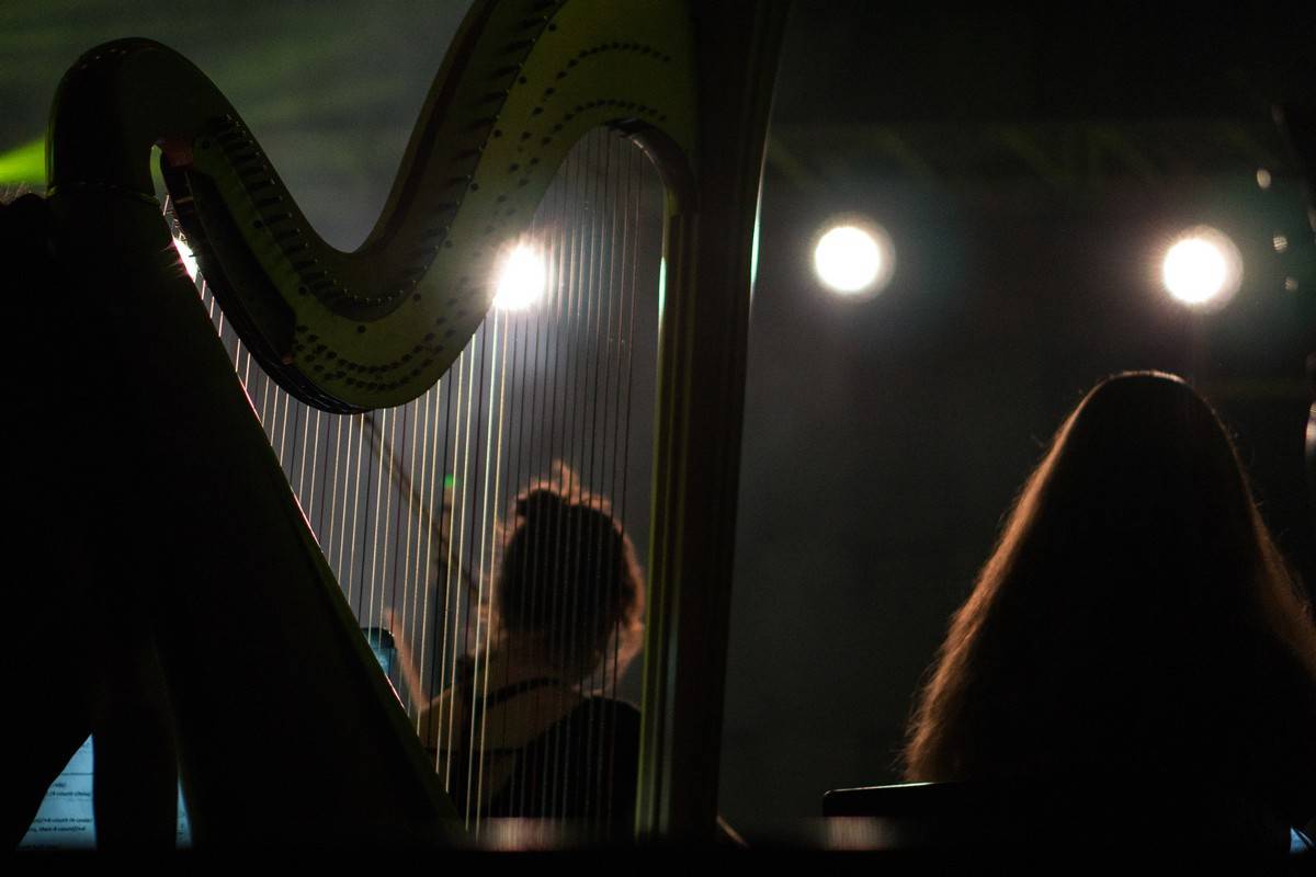 Metallica Tribute Show ve Foru Karlín spojila metal se symfonickým orchestrem