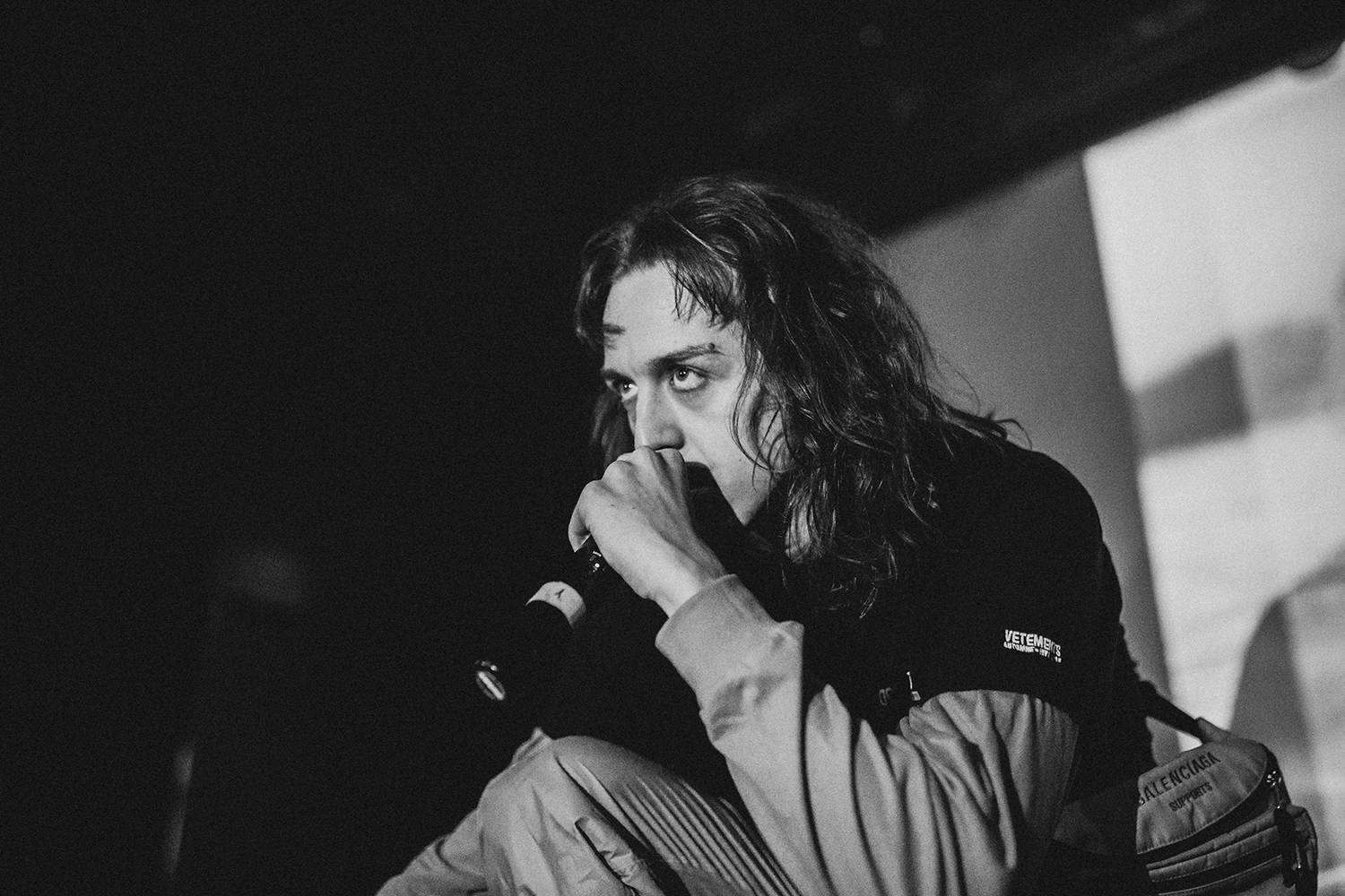 Tommy Cash přivezl do Roxy extravagantní a nestydatou show