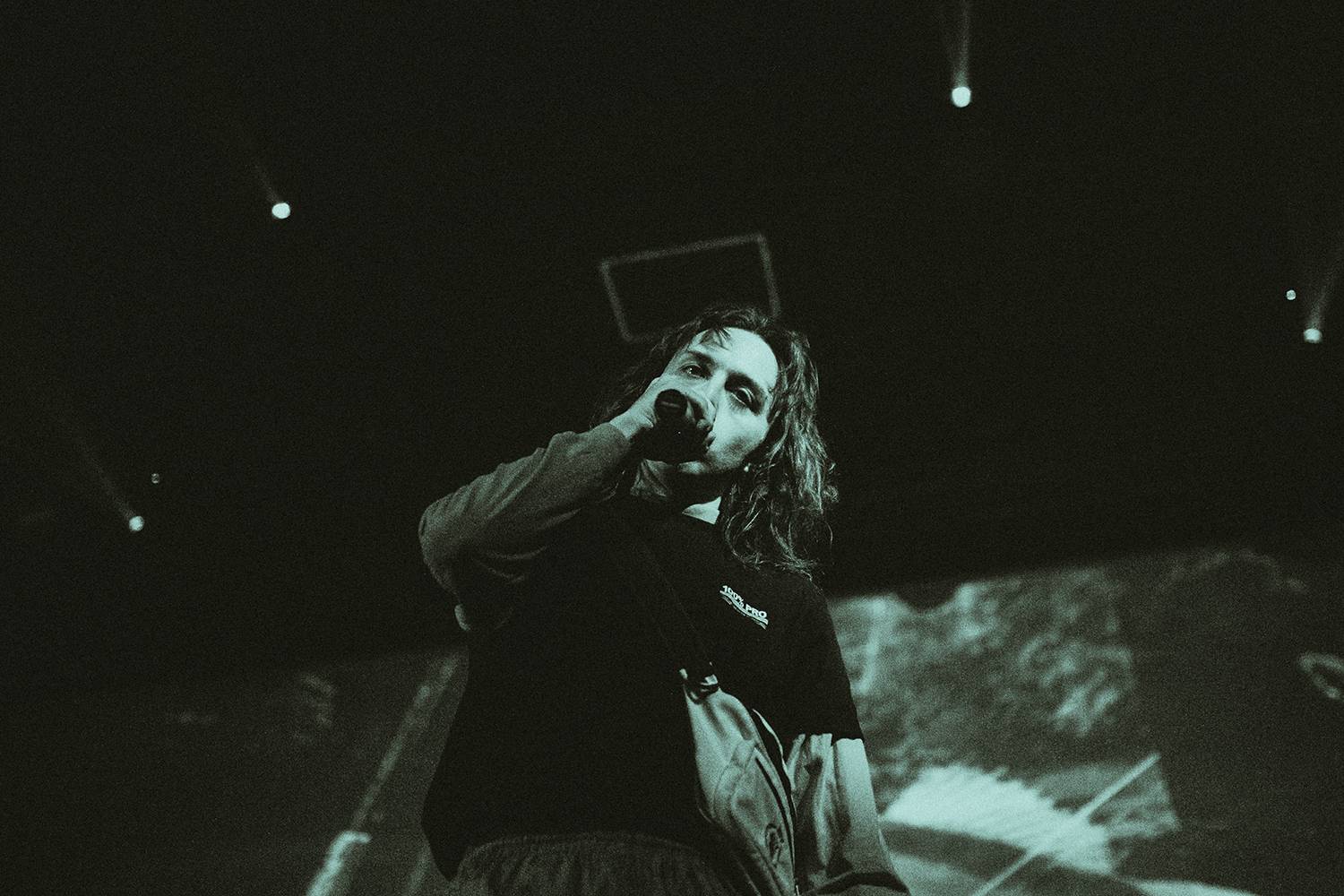 Tommy Cash přivezl do Roxy extravagantní a nestydatou show