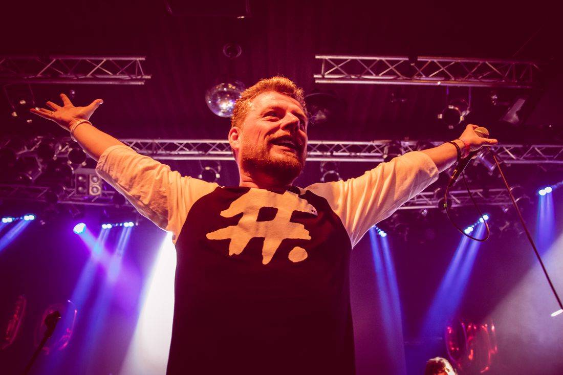 Megaton Fashion Show: Rockové hvězdy předvedly svůj mechandising a podpořily děti z projektu Bojovat srdcem