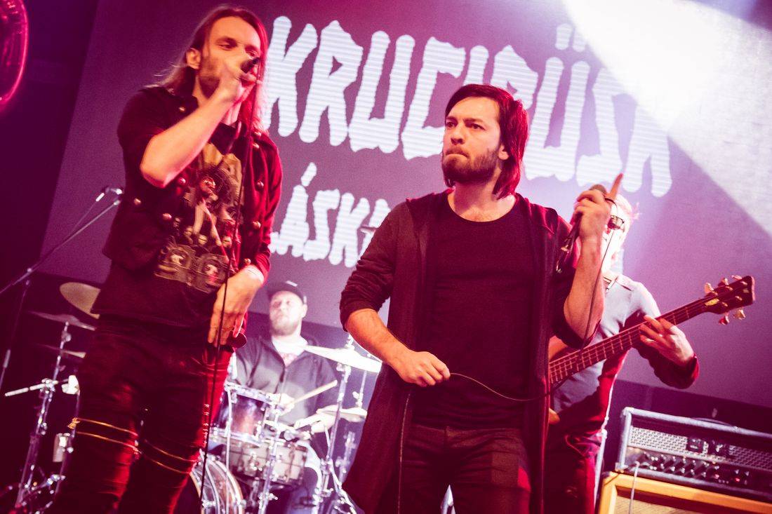 Megaton Fashion Show: Rockové hvězdy předvedly svůj mechandising a podpořily děti z projektu Bojovat srdcem