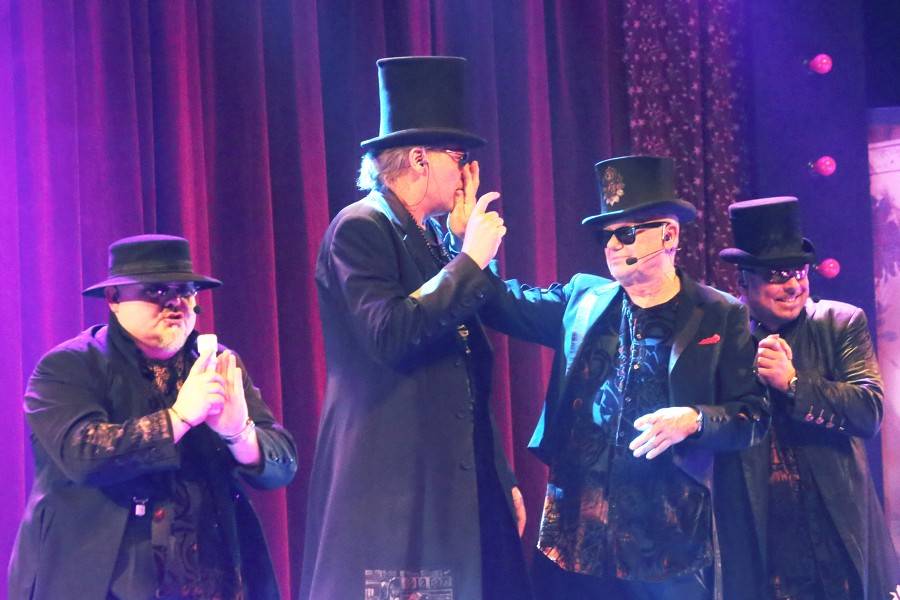 Vokální soubor 4TET s novou show vyprodal hodonínský kulturní dům