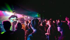Zasnění Wild Nothing zahráli poprvé v Praze, fanoušky těšili v Rock Café