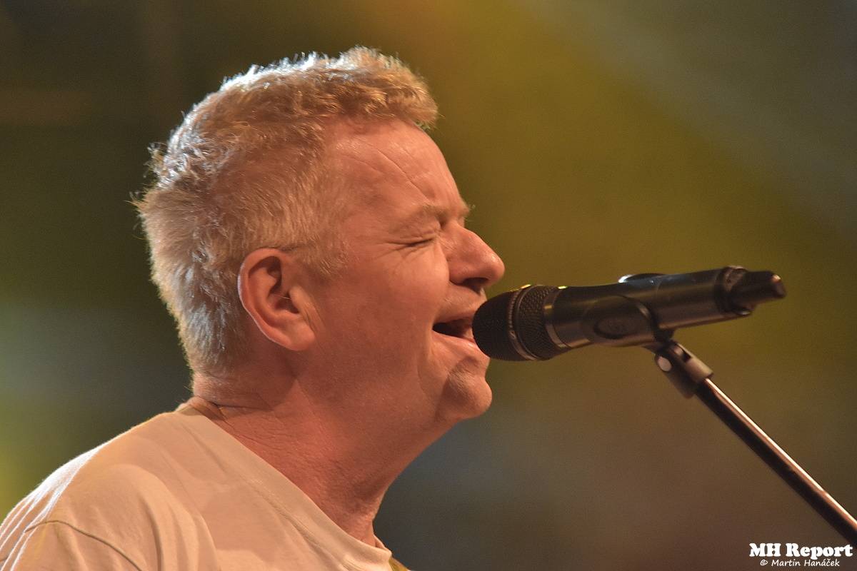 Mňága a Žďorp vítala v Plzni jaro