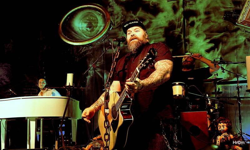 Škwor potěšili s komorním turné fanoušky v Olomouci