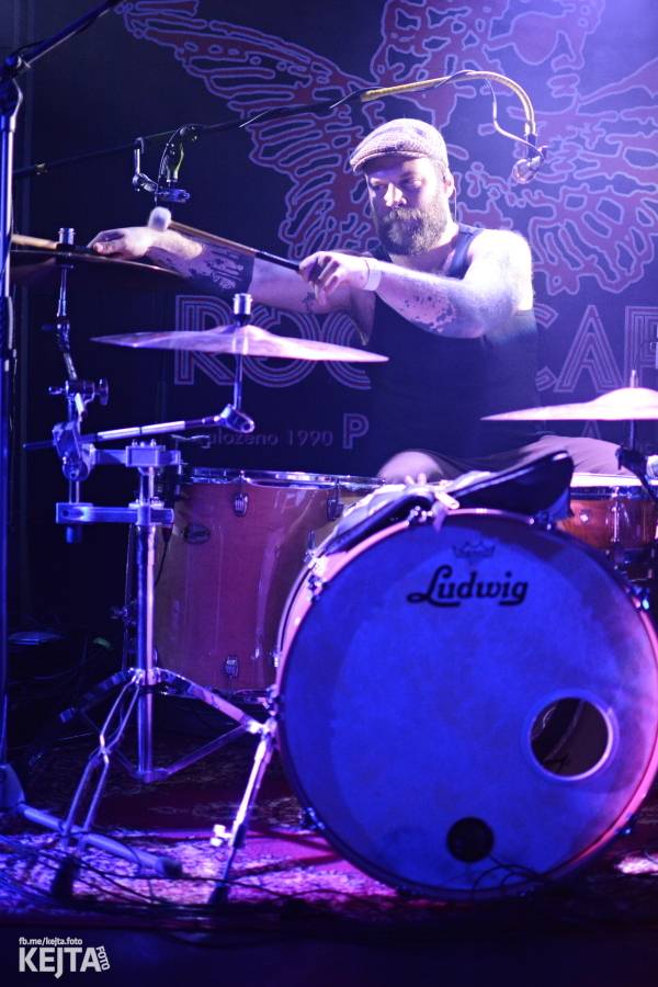 Oslavy svatého Patrika v Rock Café: Zoe Hayter, Travis O'Neill, Cheers! a spousta irského alkoholu