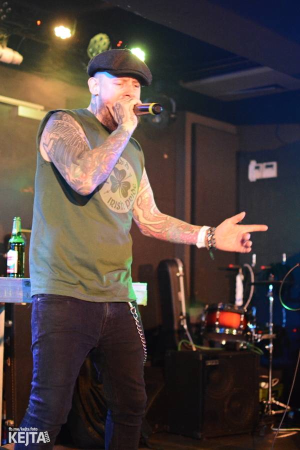 Oslavy svatého Patrika v Rock Café: Zoe Hayter, Travis O'Neill, Cheers! a spousta irského alkoholu