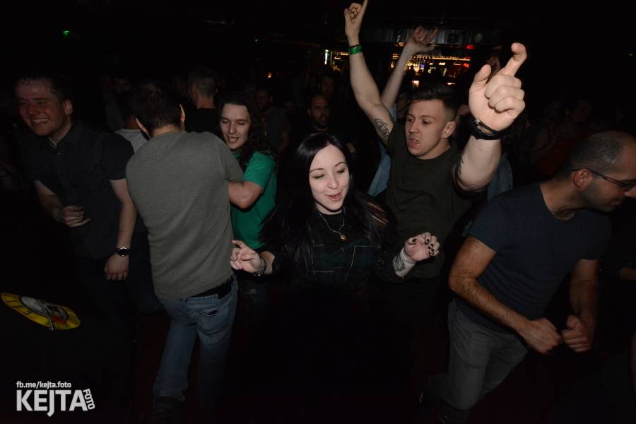 Oslavy svatého Patrika v Rock Café: Zoe Hayter, Travis O'Neill, Cheers! a spousta irského alkoholu