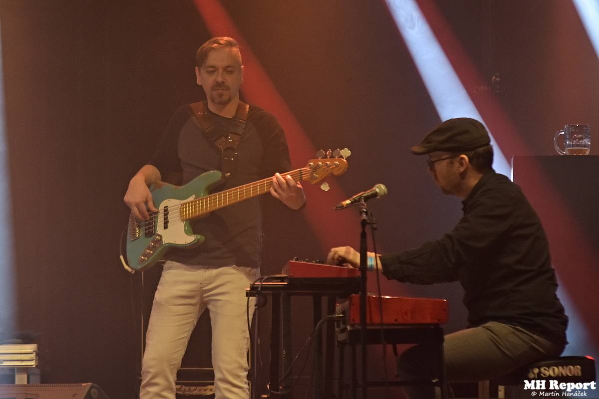 Michal Pavlíček v Plzni představil nové album Pošli to tam