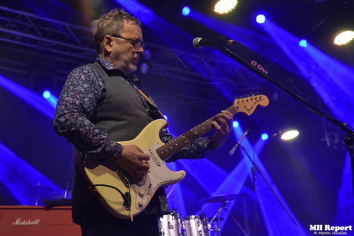 Michal Pavlíček v Plzni představil nové album Pošli to tam