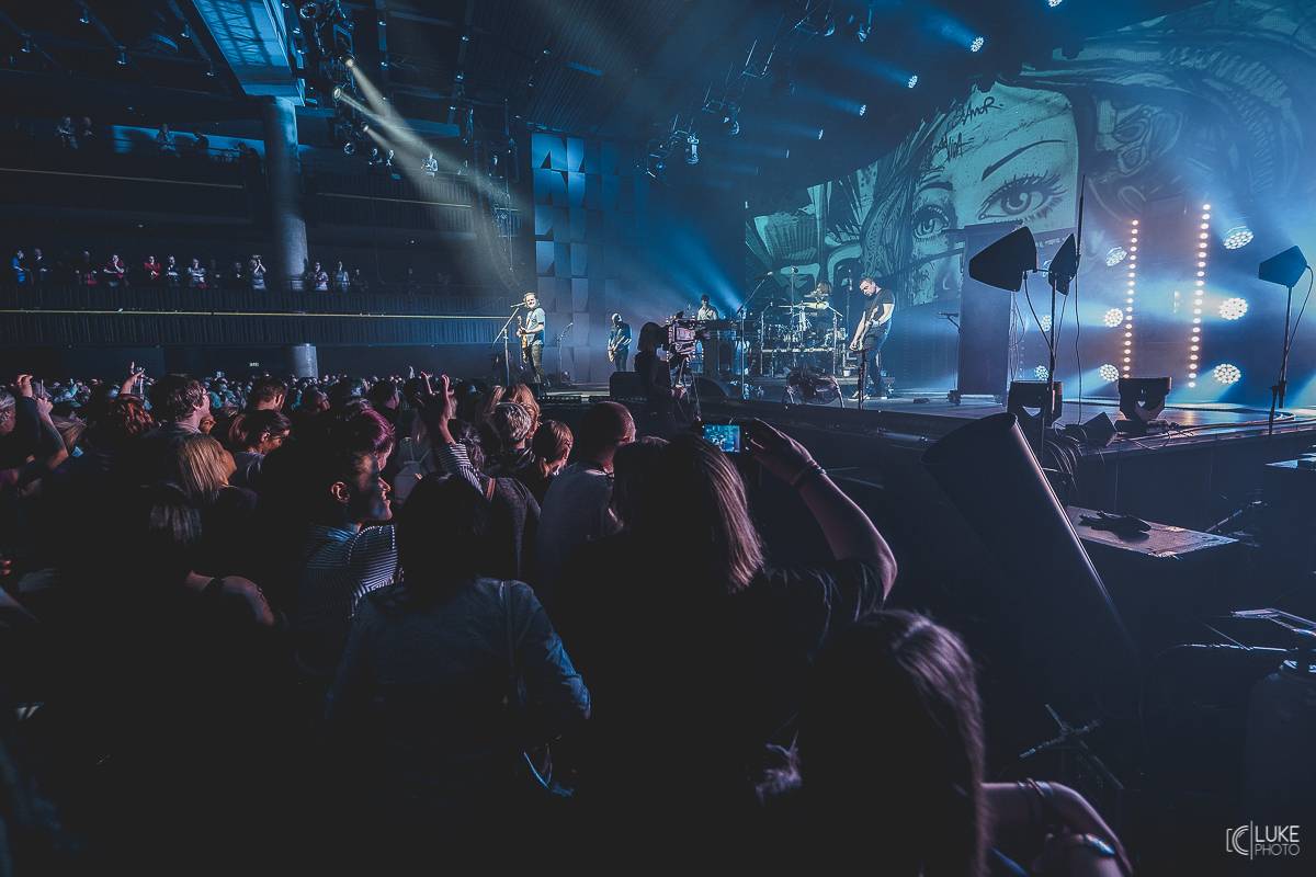 Evropa 2 rozdávala ceny. Na afterparty ve Foru Karlín hráli The Rasmus i Chinaski