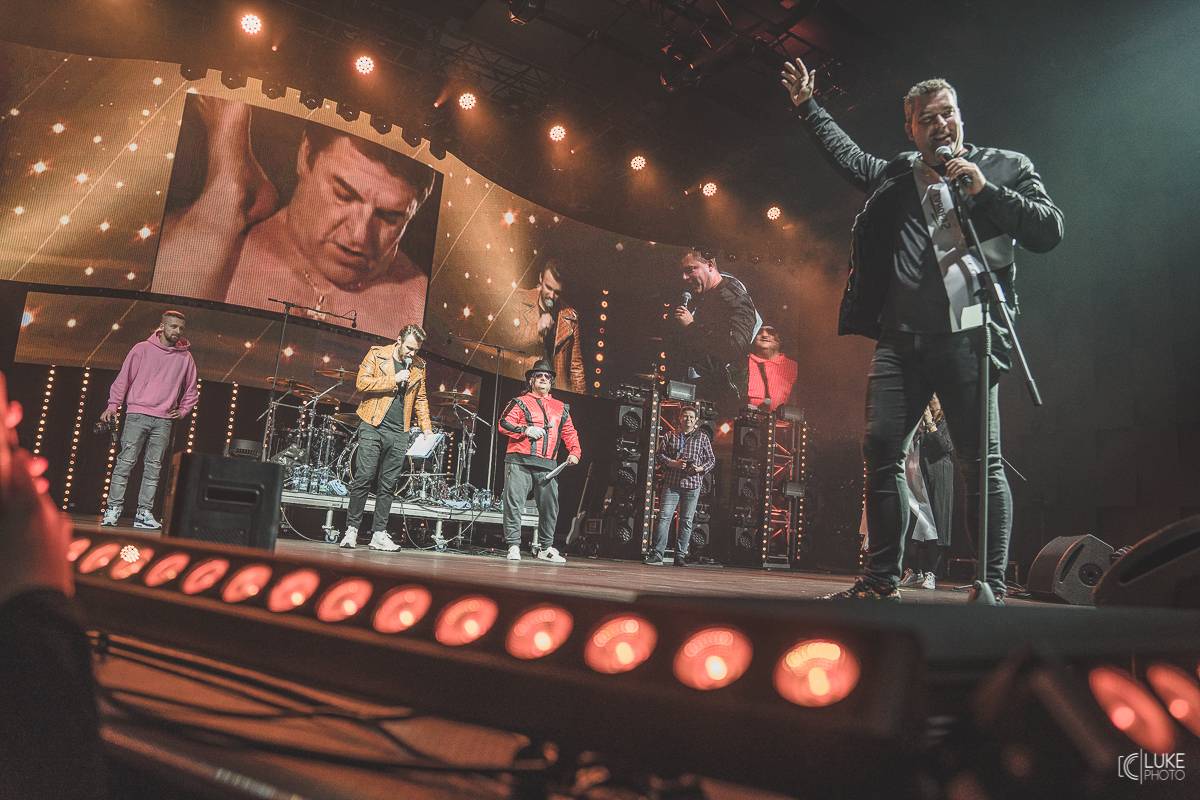 Evropa 2 rozdávala ceny. Na afterparty ve Foru Karlín hráli The Rasmus i Chinaski