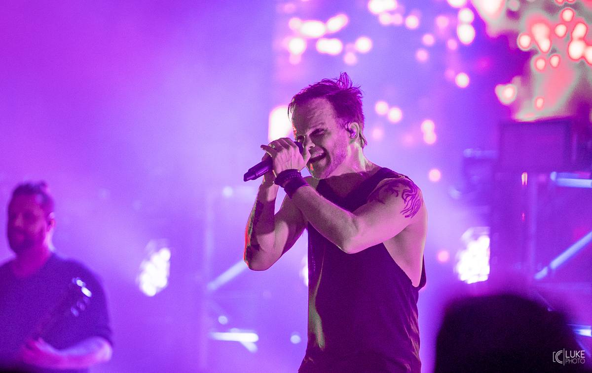 Evropa 2 rozdávala ceny. Na afterparty ve Foru Karlín hráli The Rasmus i Chinaski