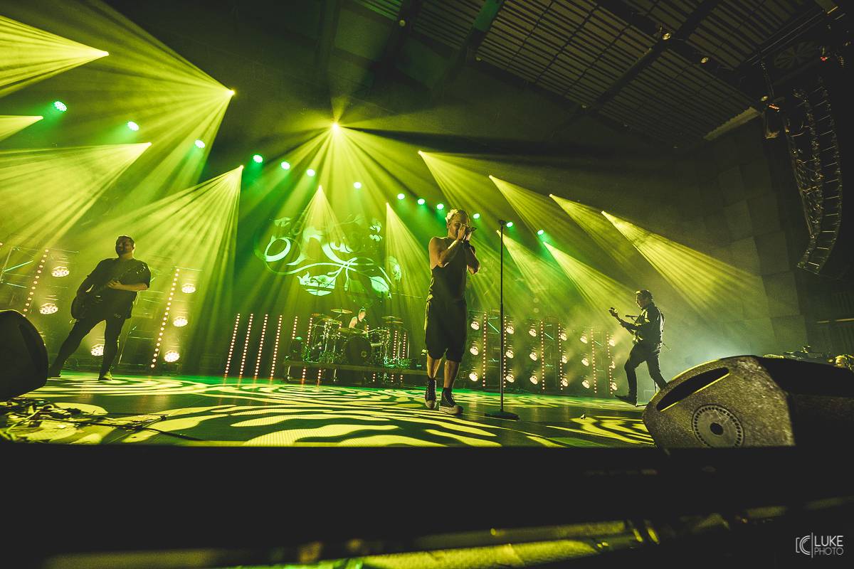 Evropa 2 rozdávala ceny. Na afterparty ve Foru Karlín hráli The Rasmus i Chinaski