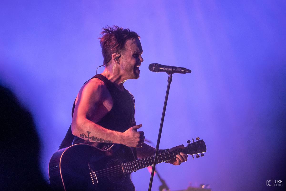 Evropa 2 rozdávala ceny. Na afterparty ve Foru Karlín hráli The Rasmus i Chinaski